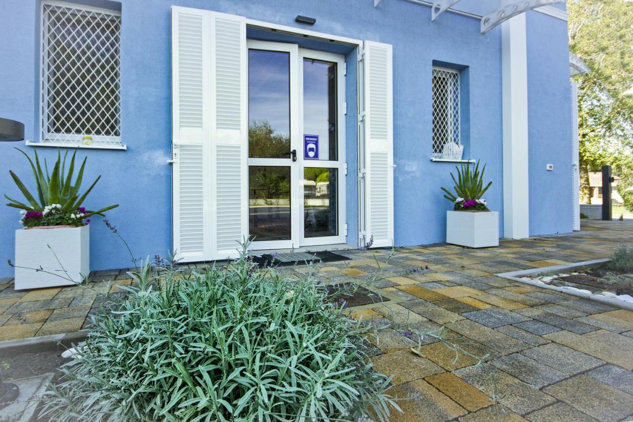 Il Sole Nel Mare - Lido Di Volano Bed & Breakfast Comacchio Dış mekan fotoğraf